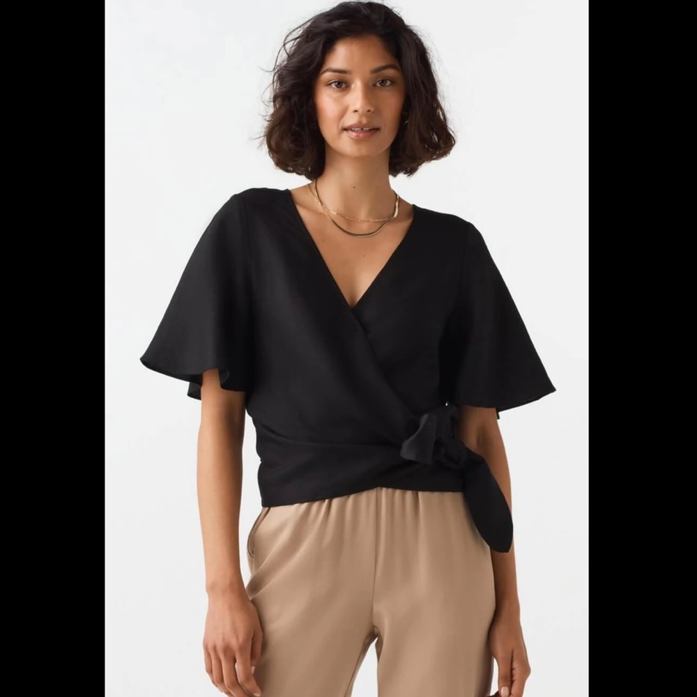 Vetta The Flutter Sleeve Wrap Top